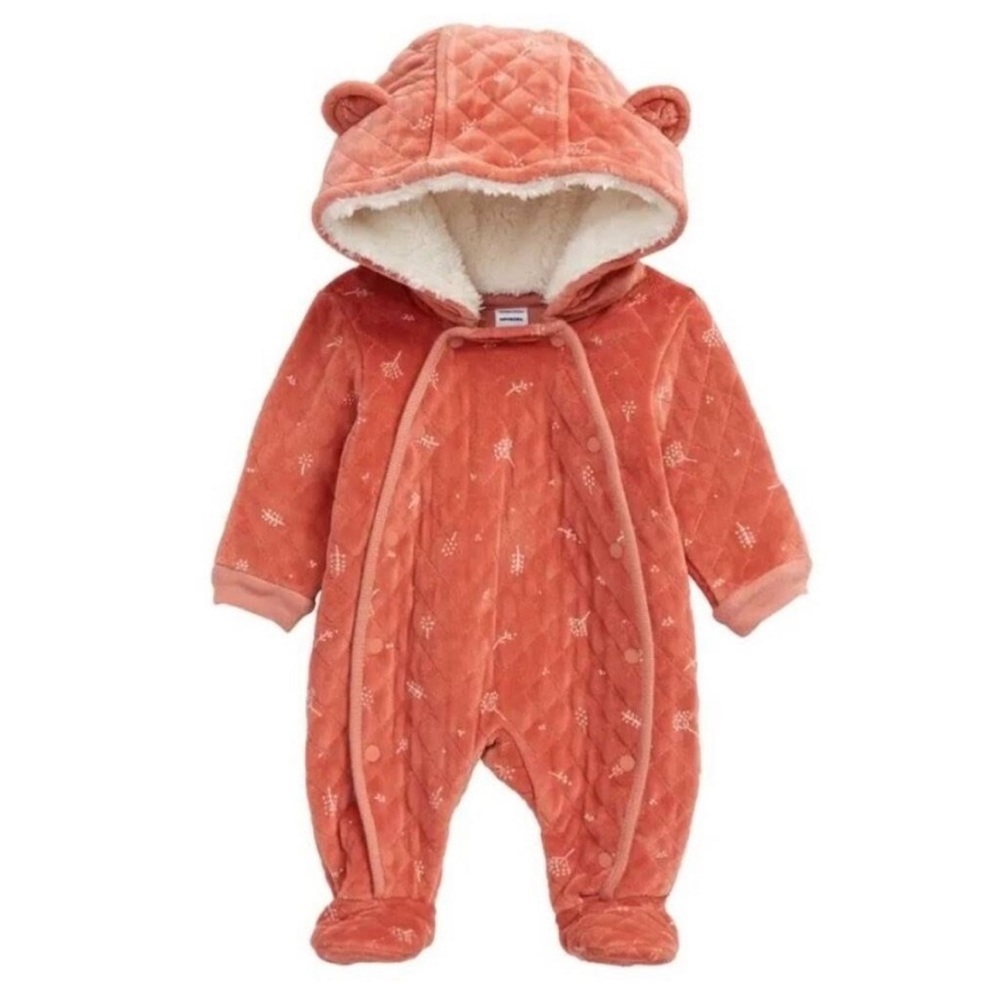 Nordstrom (EUC) | floral quilted velour pink baby bear bunting one piece